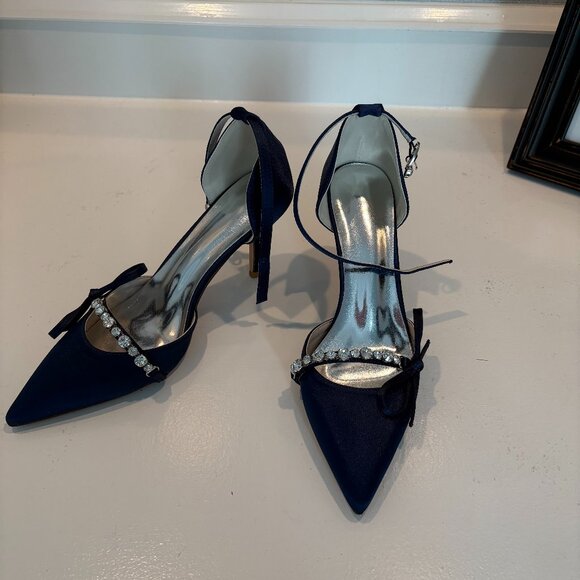 NWT w/ box Navy Satin Ankle Strap Rhinestone Pointed Toe Stiletto Wedding Pumps - Picture 2 of 9